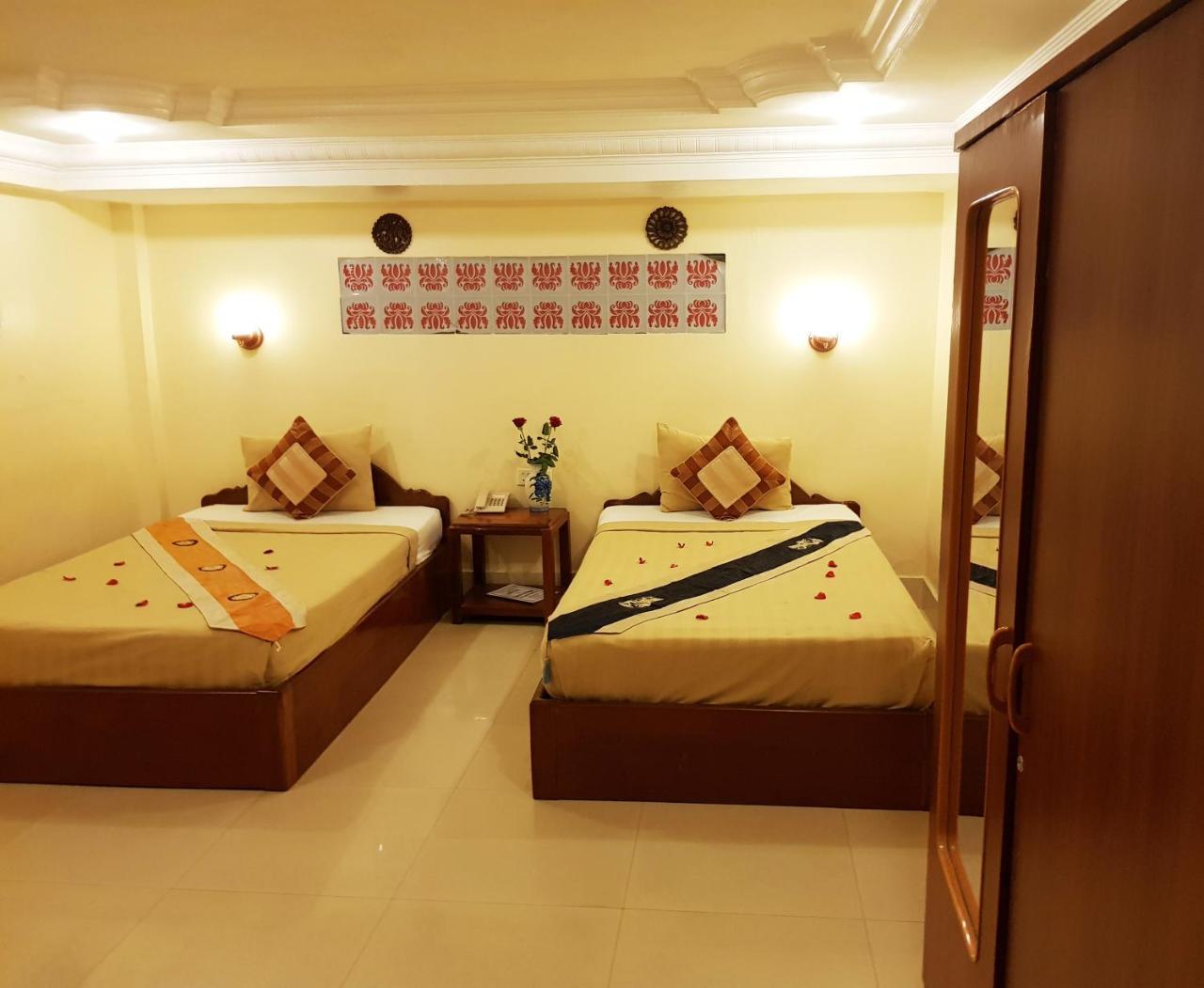 Fancy Guesthouse Phnom Penh Exterior foto